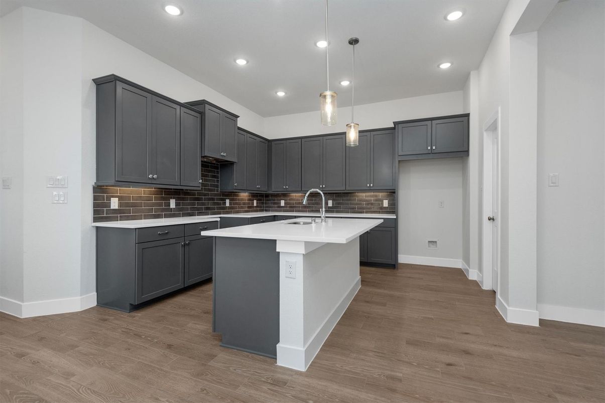 Interior, Kitchen, Pendant Lights, Recessed Lighting, Wood Texture Flooring