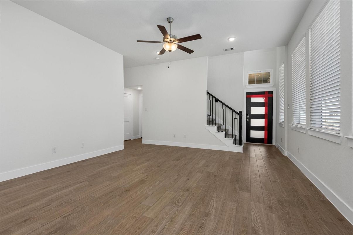 Empty room, Interior, Recessed Lighting, Wood Texture Flooring