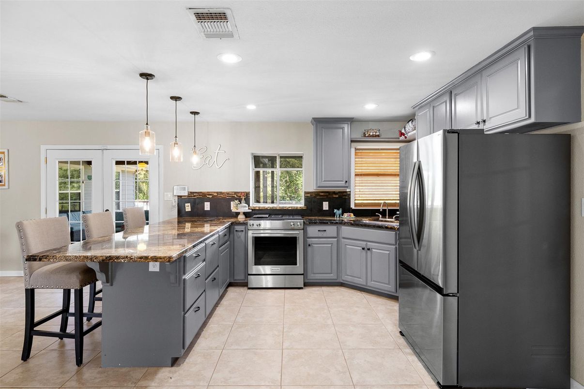 Interior, Kitchen, Pendant Lights, Recessed Lighting, Stainless Steel Appliances