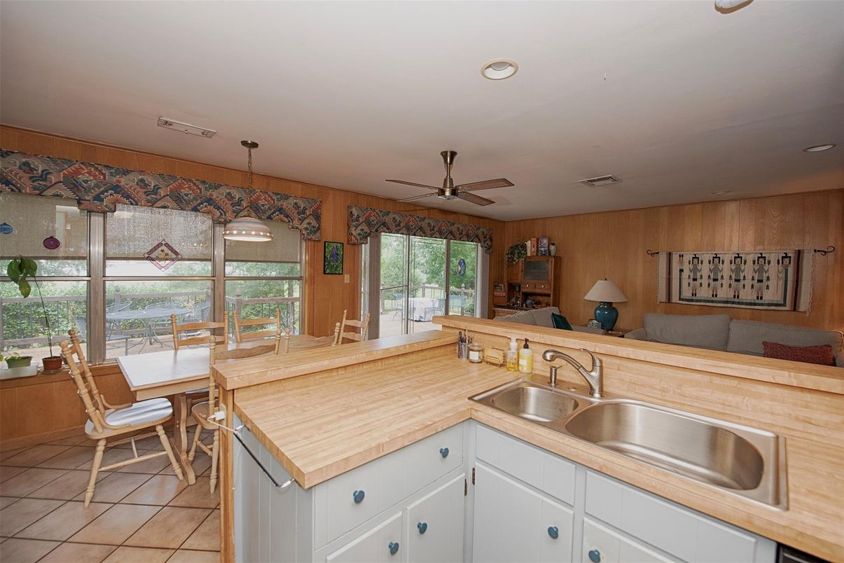 Dining room, Interior, Kitchen, Pendant Lights, Recessed Lighting, Wooden Walls