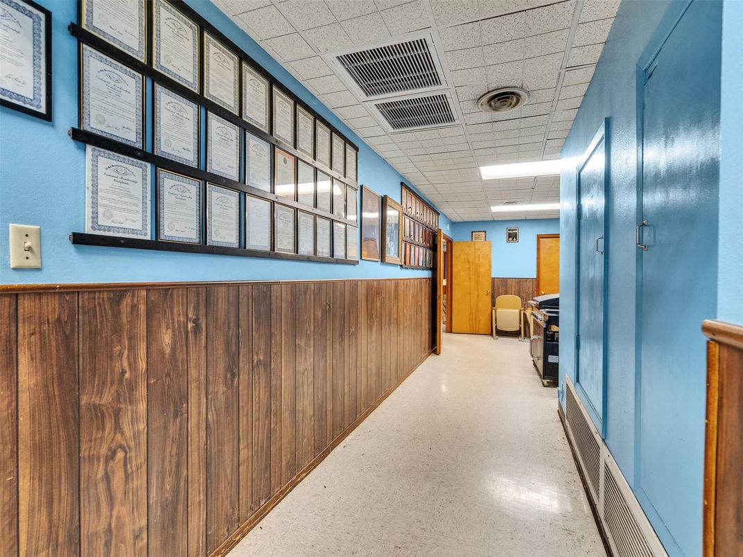 Interior, Recessed Lighting