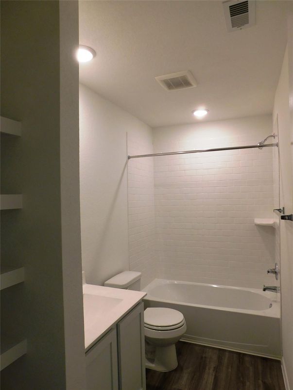 Bathroom, Interior, Recessed Lighting, Wood Texture Flooring