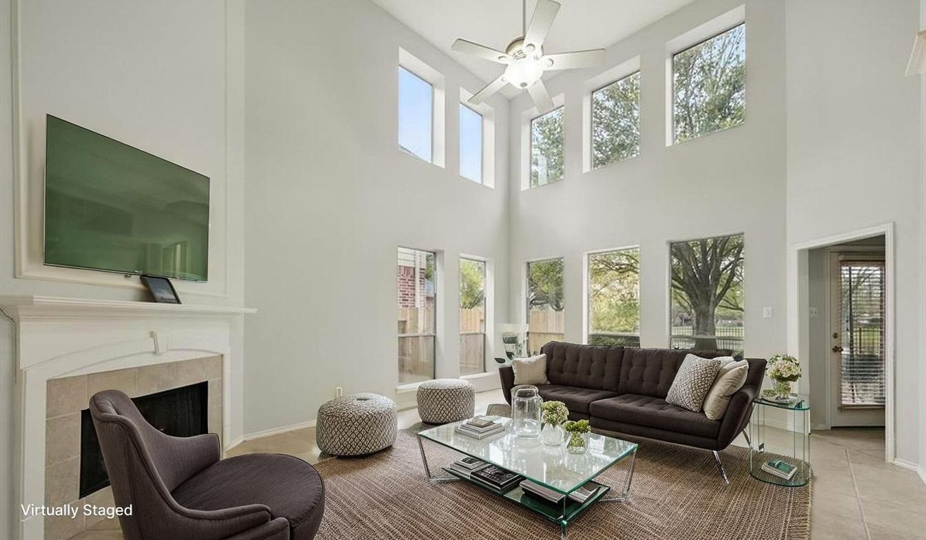 Fireplace, Interior, Living room