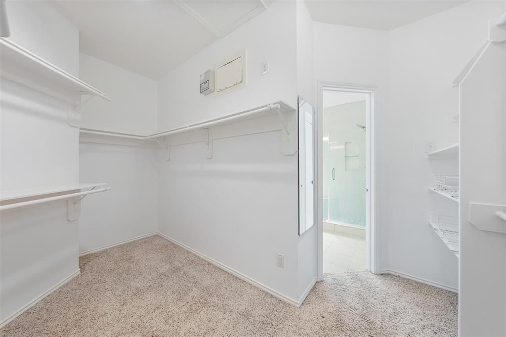 Interior, Walk-in Closets