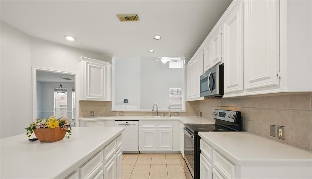 Interior, Kitchen, Pendant Lights, Recessed Lighting