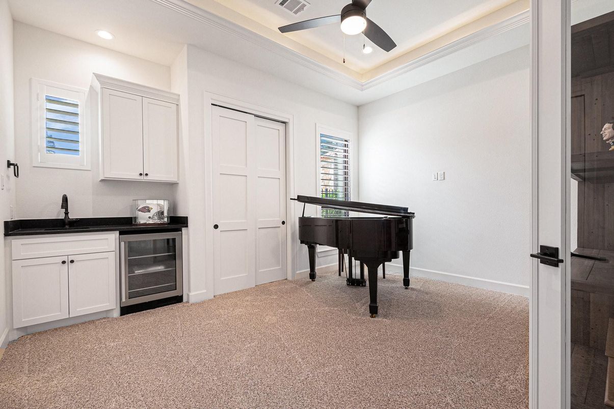 Interior, Piano, Recessed Lighting