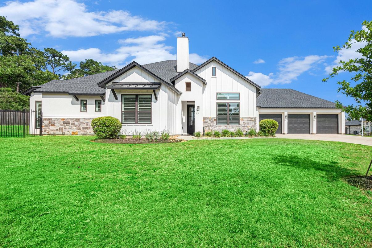 Attached, Backyard, Exterior, Facade, Farmhouse