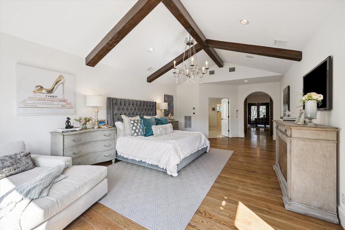 Bedroom, Chandelier, Interior, Recessed Lighting, Wooden Beams, Wood Texture Flooring