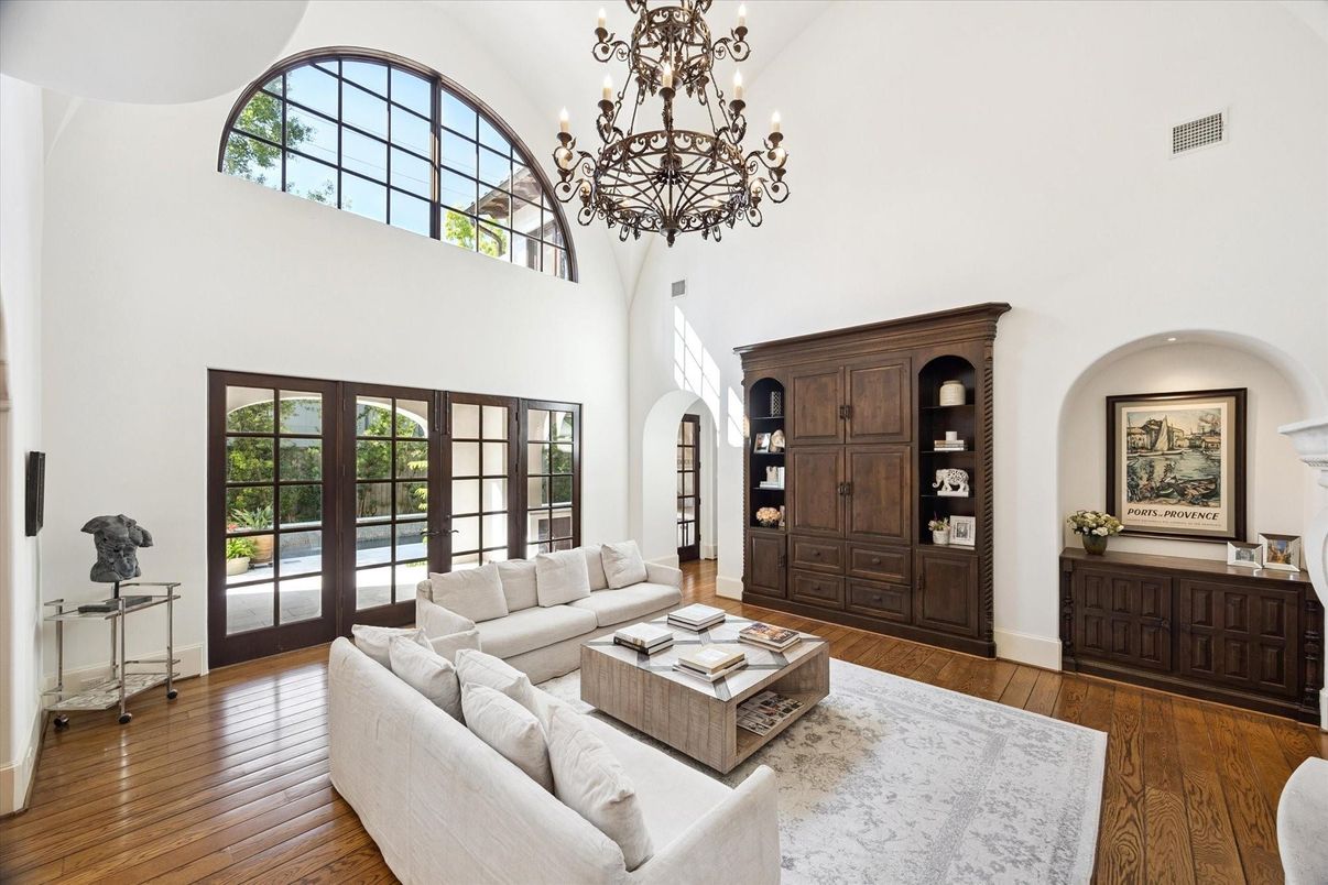 Chandelier, Interior, Living room, Wood Texture Flooring