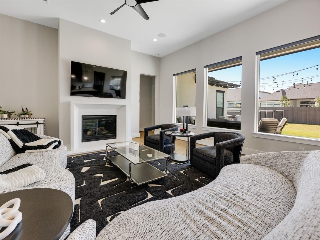 Fireplace, Interior, Living room, Recessed Lighting
