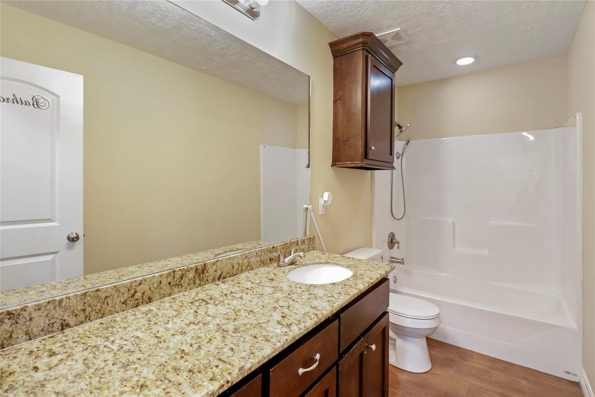 Bathroom, Interior, Recessed Lighting, Wood Texture Flooring