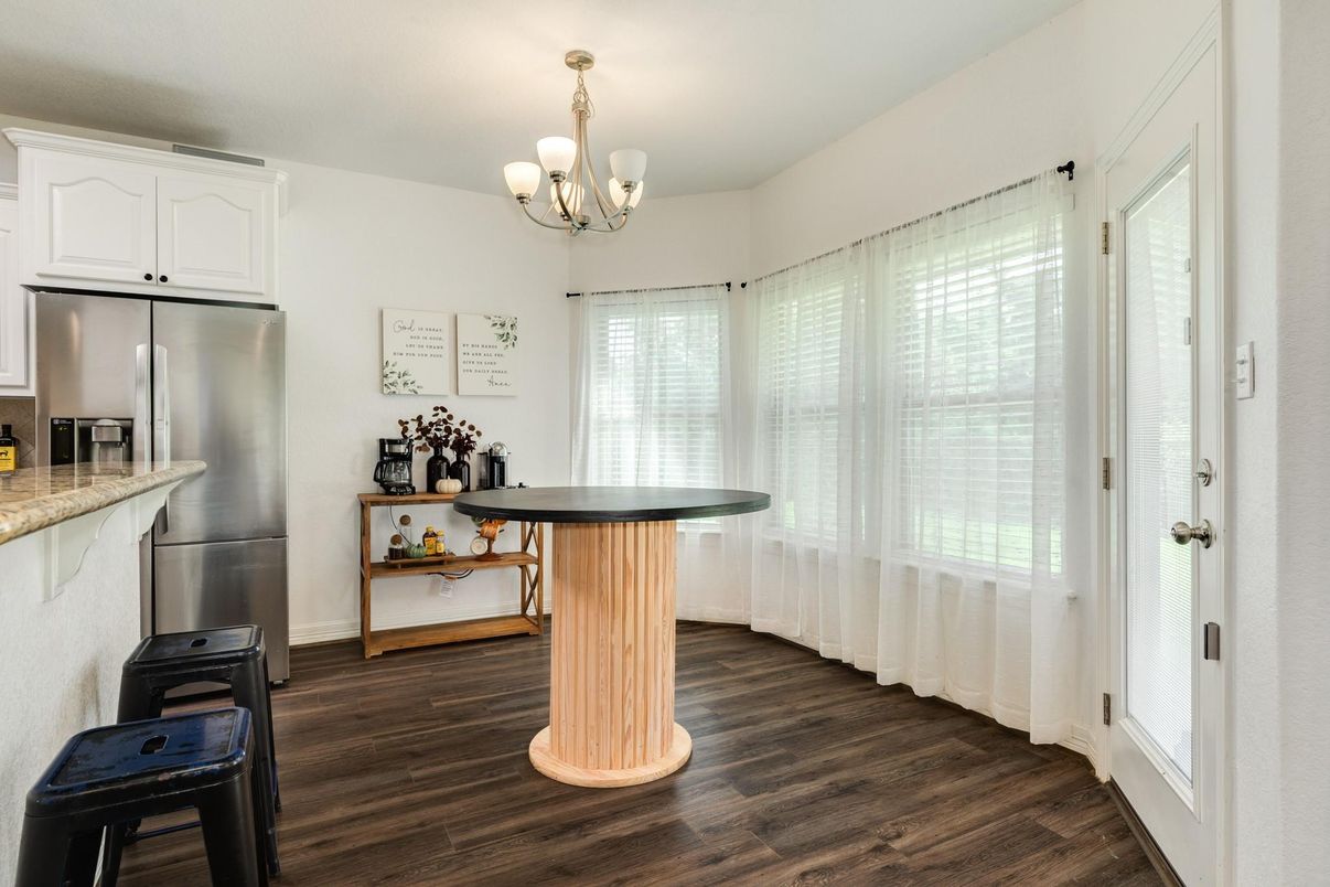 Chandelier, Interior, Kitchen, Wood Texture Flooring