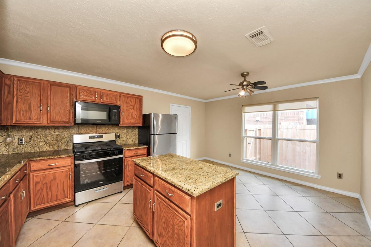 Interior, Kitchen, Stainless Steel Appliances