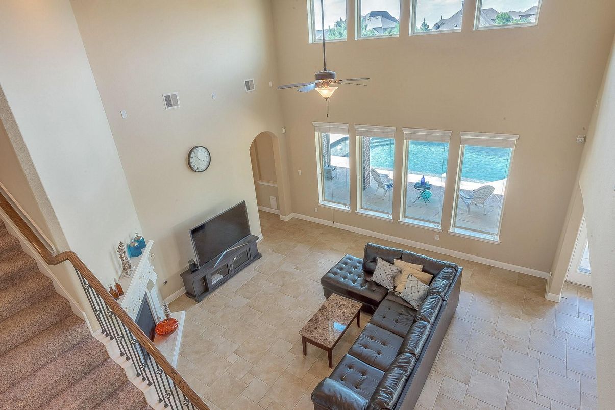 Fireplace, Interior, Living room