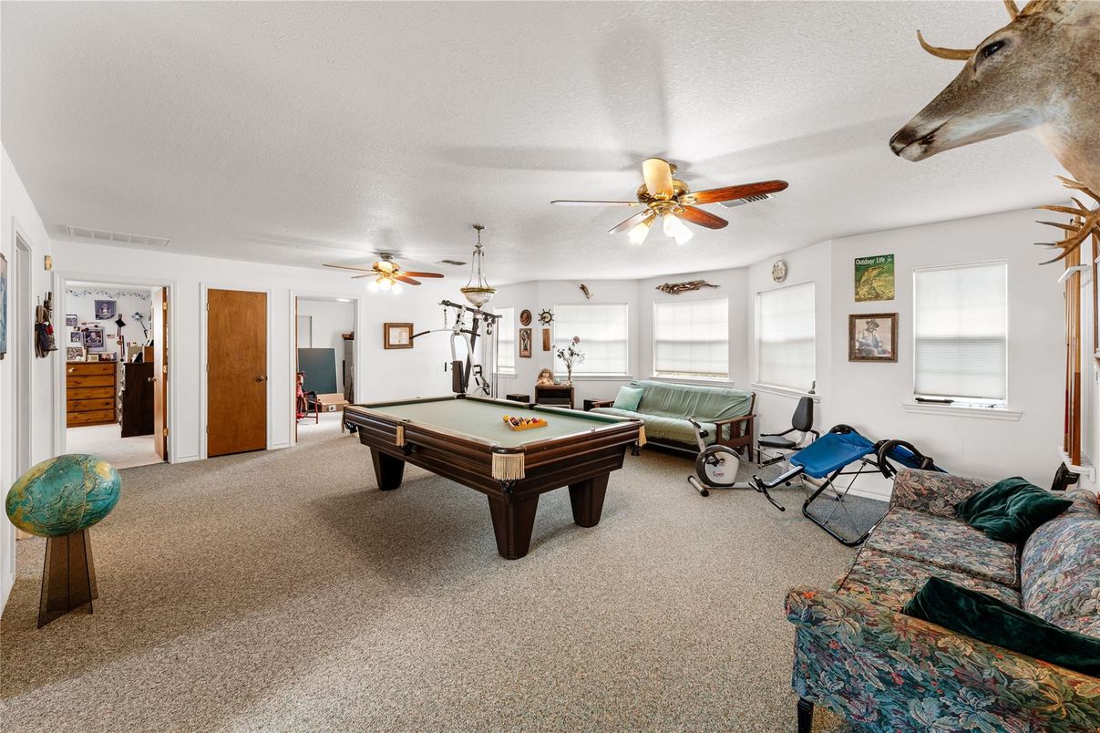 Billiard Table, Game Room, Interior, Living room