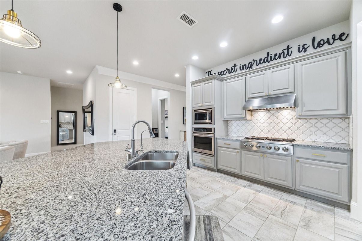 Interior, Kitchen, Pendant Lights, Recessed Lighting, Stainless Steel Appliances