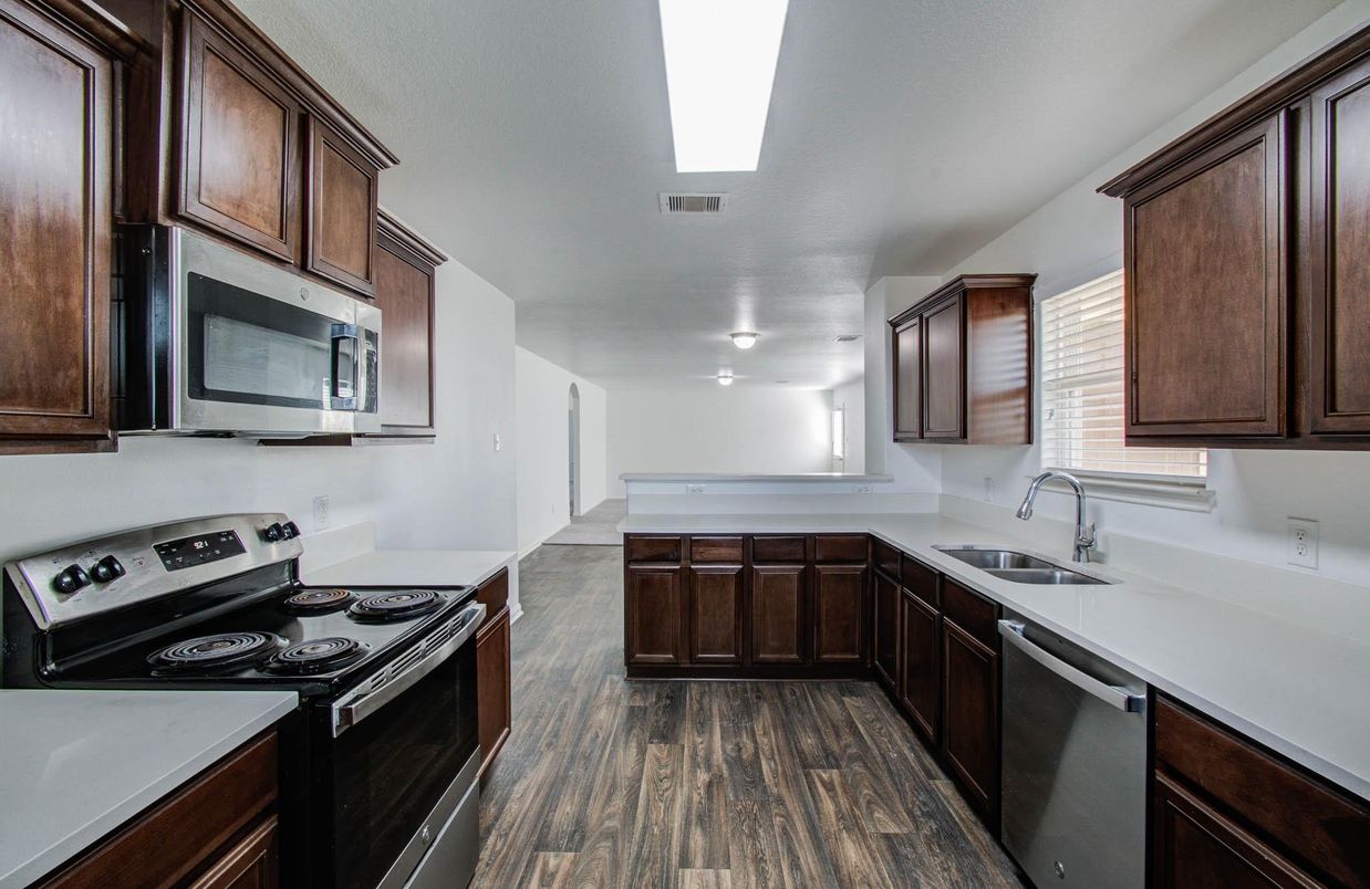 Interior, Kitchen, Stainless Steel Appliances, Wood Texture Flooring