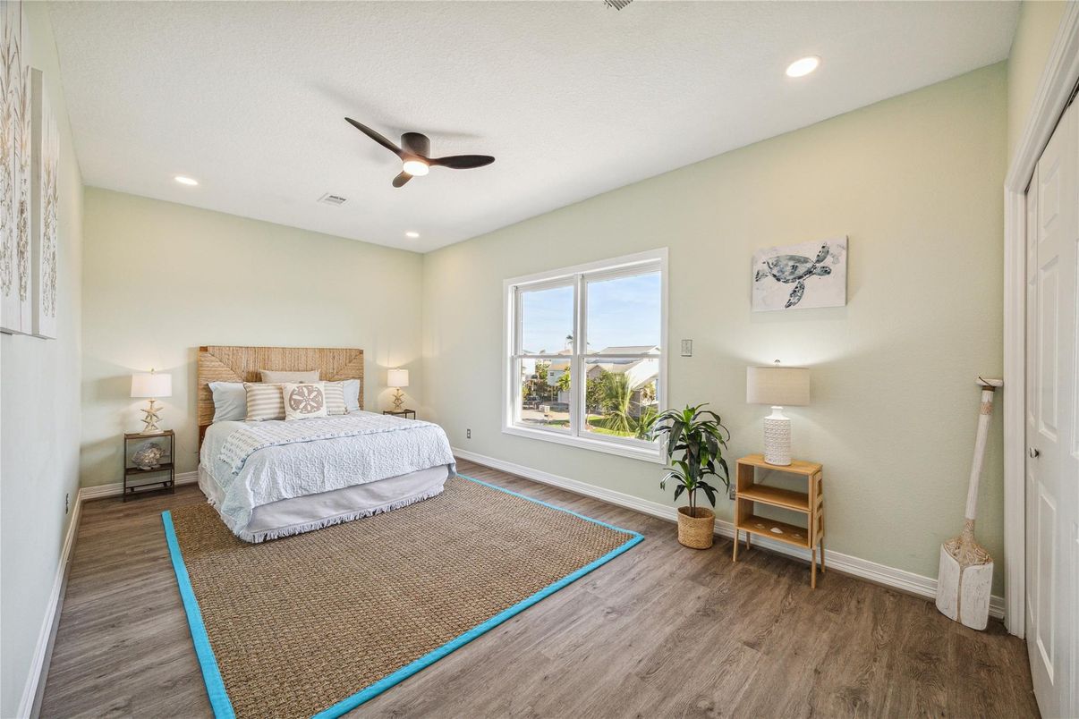 Bedroom, Interior, Recessed Lighting, Wood Texture Flooring