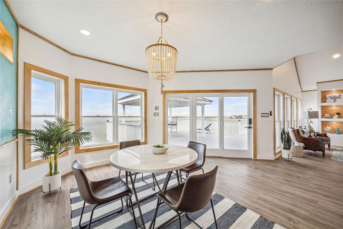 Chandelier, Dining room, Interior, Recessed Lighting, Water, Wood Texture Flooring