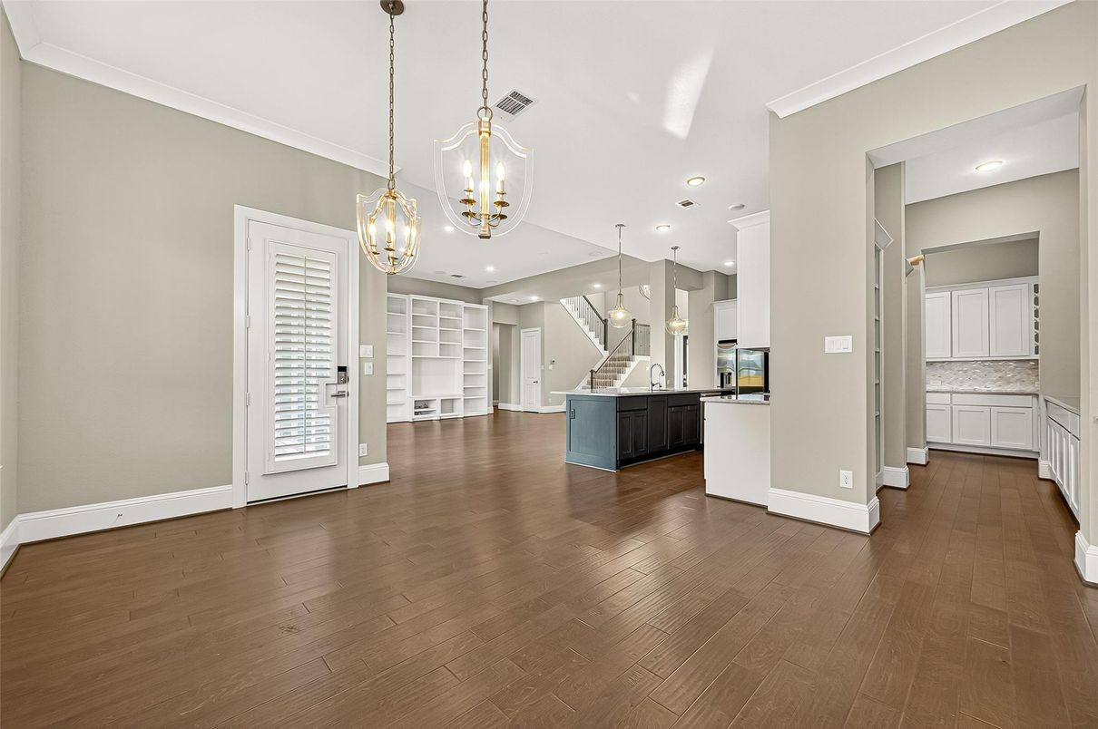 Chandelier, Interior, Living room, Recessed Lighting, Wood Texture Flooring