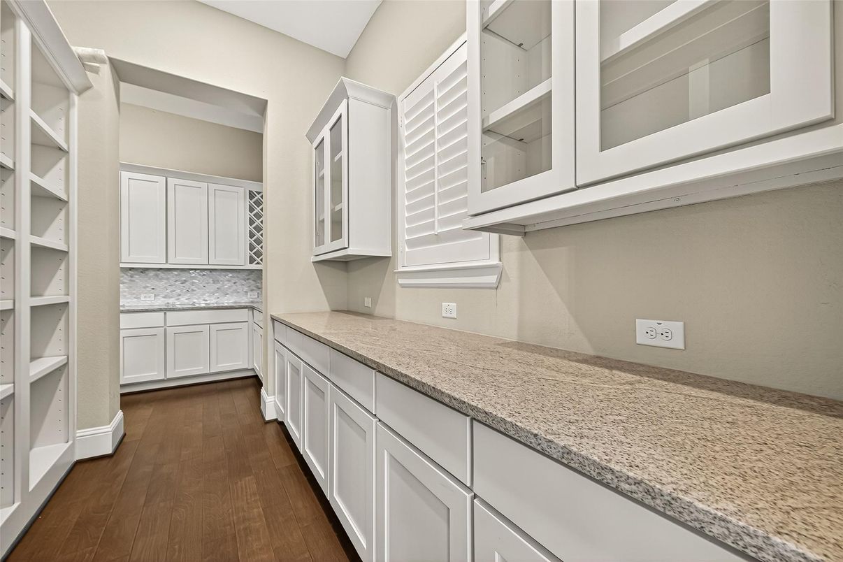 Chandelier, Interior, Recessed Lighting