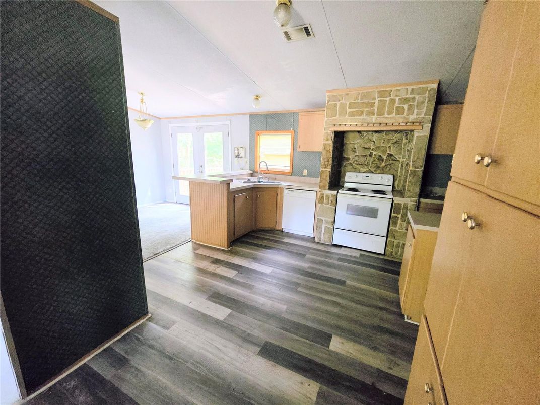 Interior, Kitchen, Wood Texture Flooring