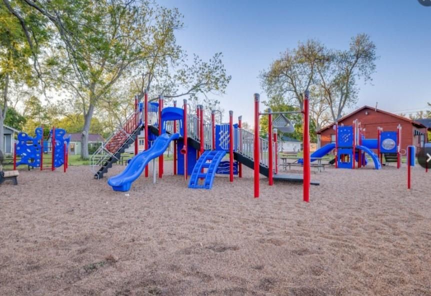 Backyard, Exterior, Playground