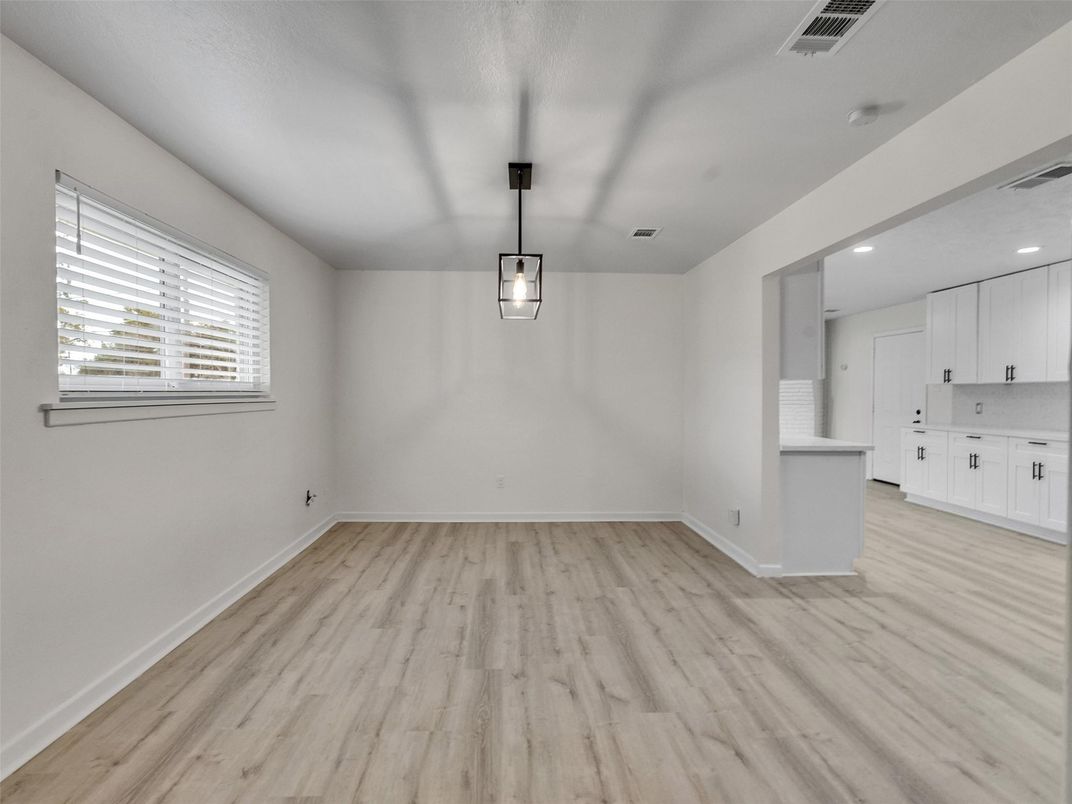 Empty room, Interior, Pendant Lights, Recessed Lighting, Wood Texture Flooring