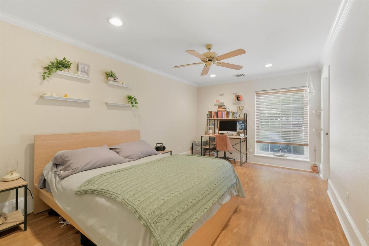 Bedroom, Interior, Recessed Lighting, Wood Texture Flooring
