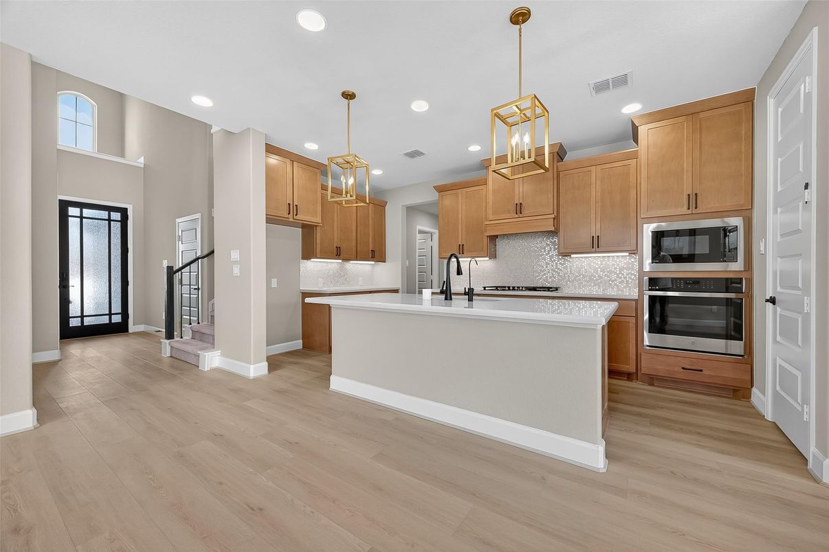 Interior, Kitchen, Pendant Lights, Recessed Lighting, Wood Texture Flooring