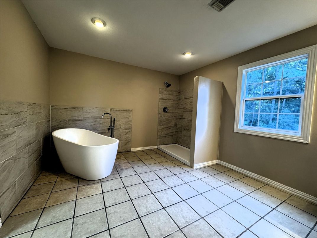 Bathroom, Free Standing Baths, Interior, Recessed Lighting