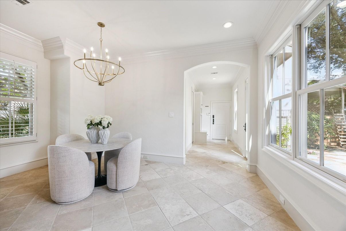 Chandelier, Dining room, Interior, Recessed Lighting
