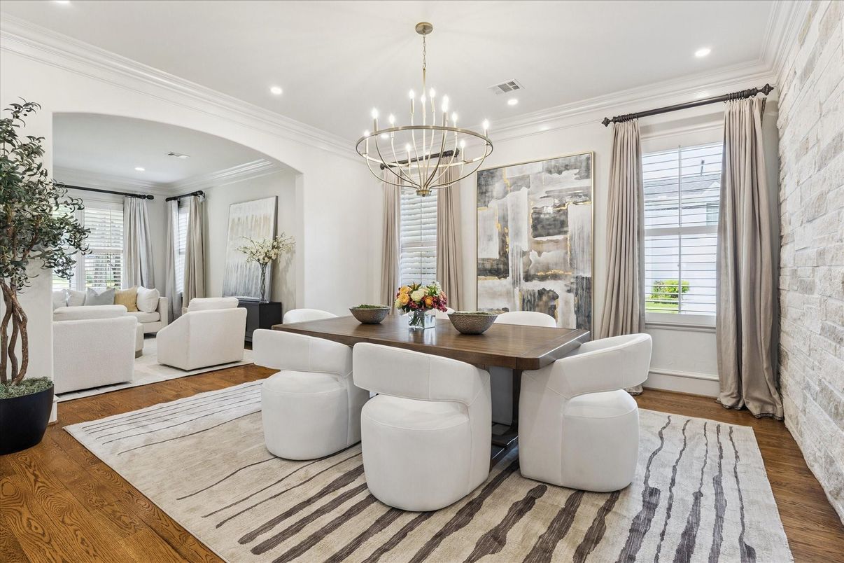 Chandelier, Dining room, Interior, Living room, Pendant Lights, Recessed Lighting, Wood Texture Flooring