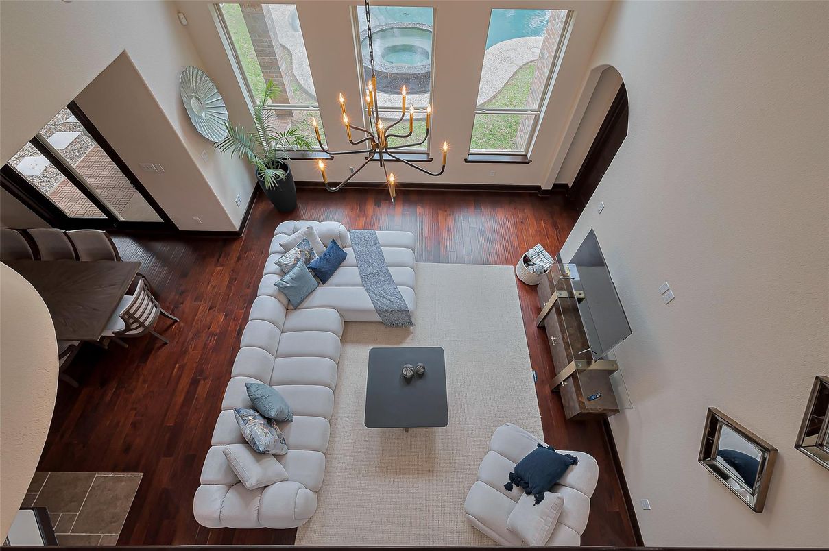 Interior, Living room, Pendant Lights, Wood Texture Flooring