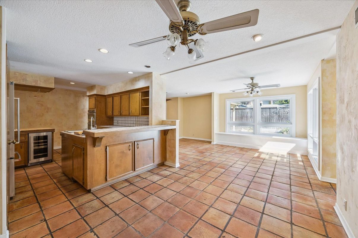 Interior, Kitchen, Recessed Lighting