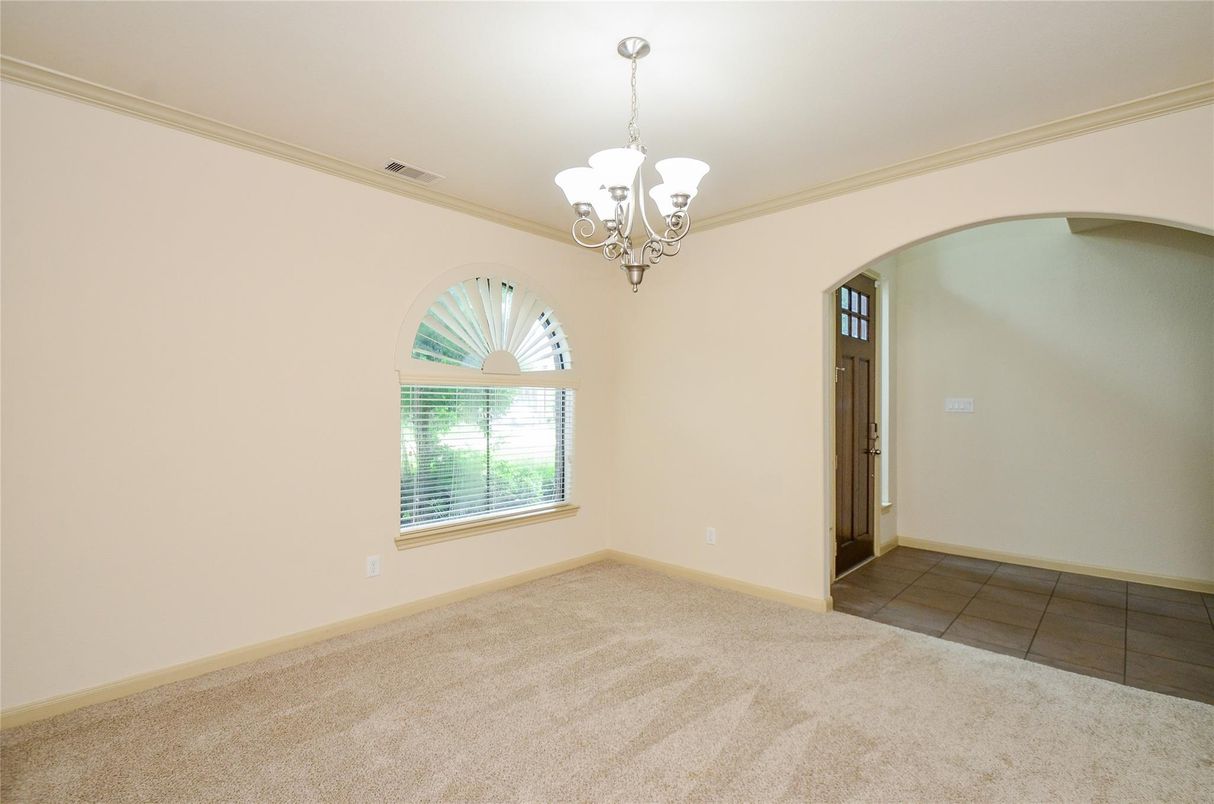 Chandelier, Empty room, Interior
