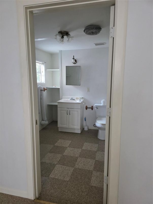 Bathroom, Interior