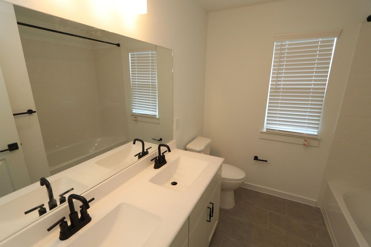 Bathroom, Dual Sink Vanities, Interior