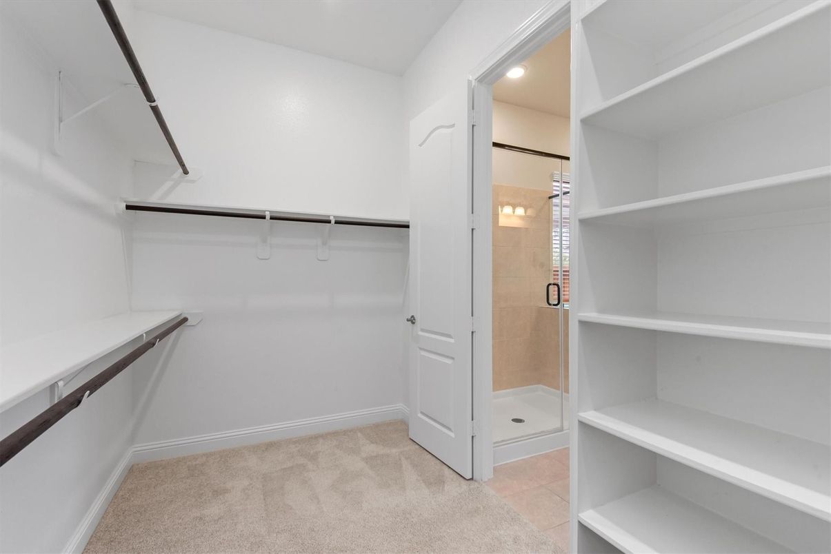 Interior, Recessed Lighting, Walk-in Closets