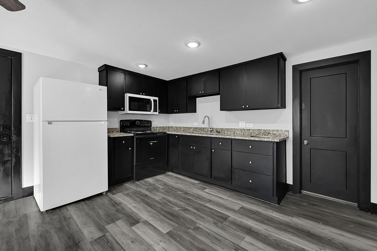 Interior, Kitchen, Recessed Lighting, Wood Texture Flooring