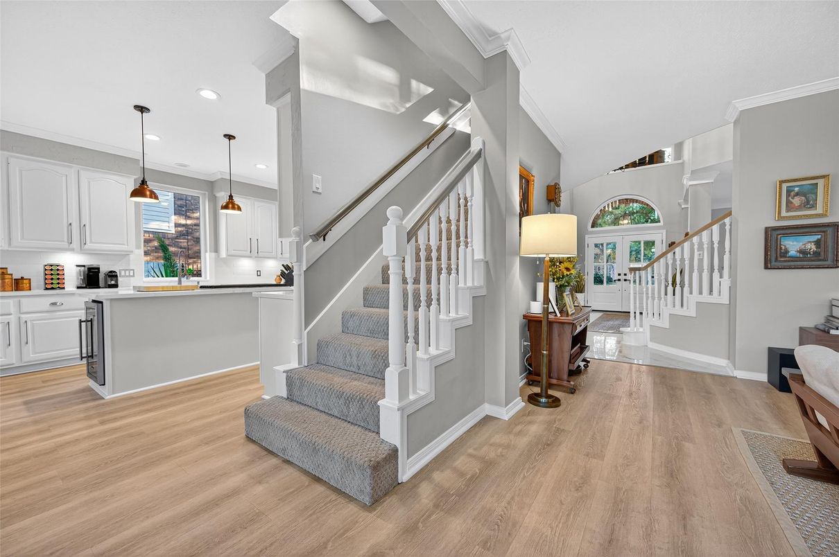Interior, Kitchen, Pendant Lights, Recessed Lighting, Wood Texture Flooring