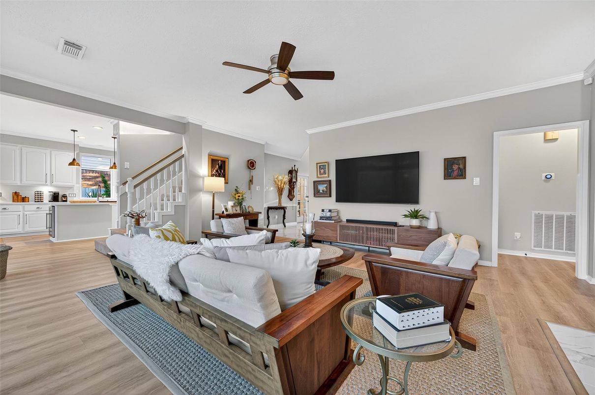 Interior, Living room, Pendant Lights, Wood Texture Flooring