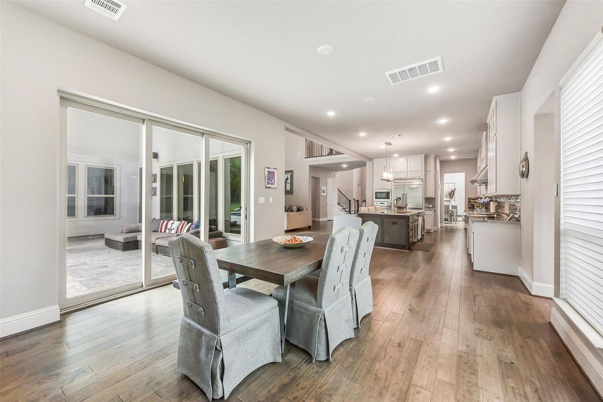 Dining room, Interior, Kitchen, Pendant Lights, Recessed Lighting, Wood Texture Flooring