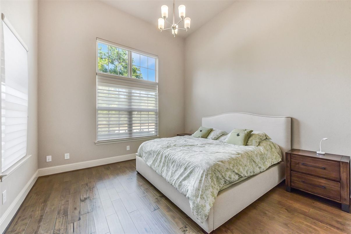 Bedroom, Interior, Pendant Lights, Wood Texture Flooring