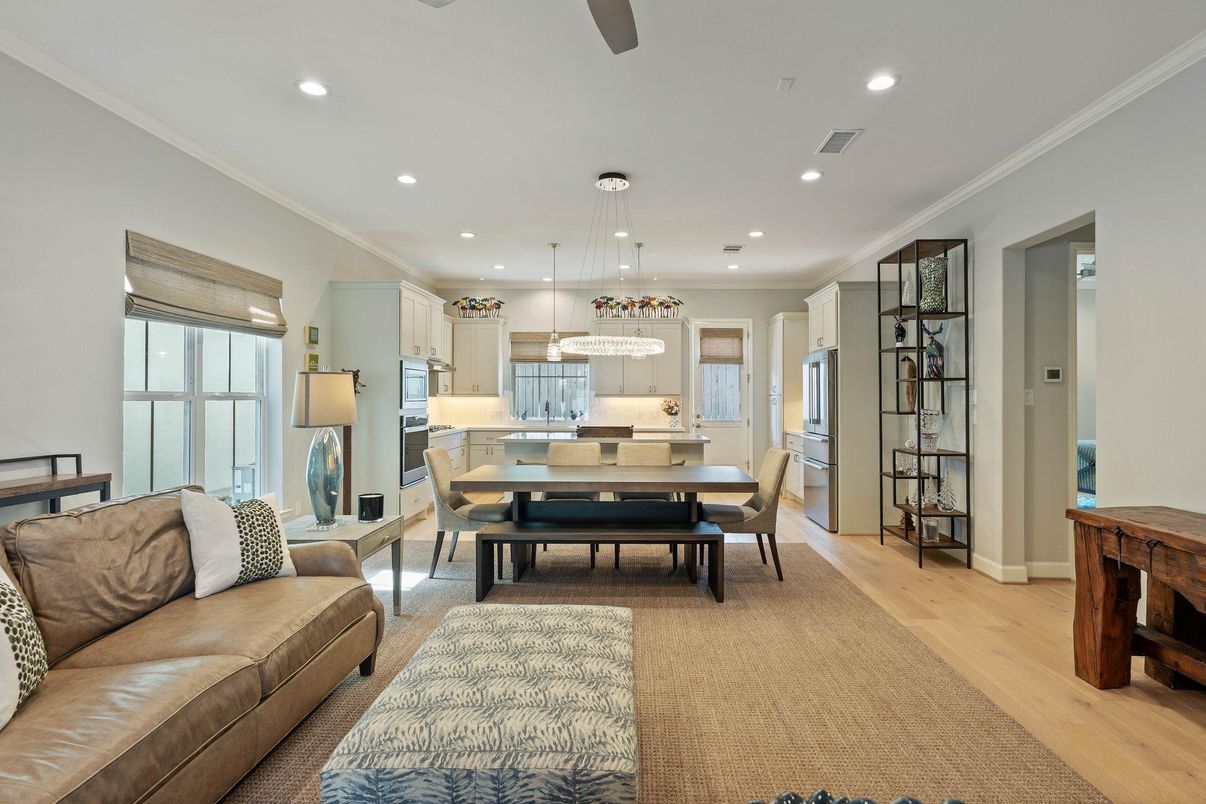 Dining room, Interior, Kitchen, Living room, Pendant Lights, Recessed Lighting, Wood Texture Flooring