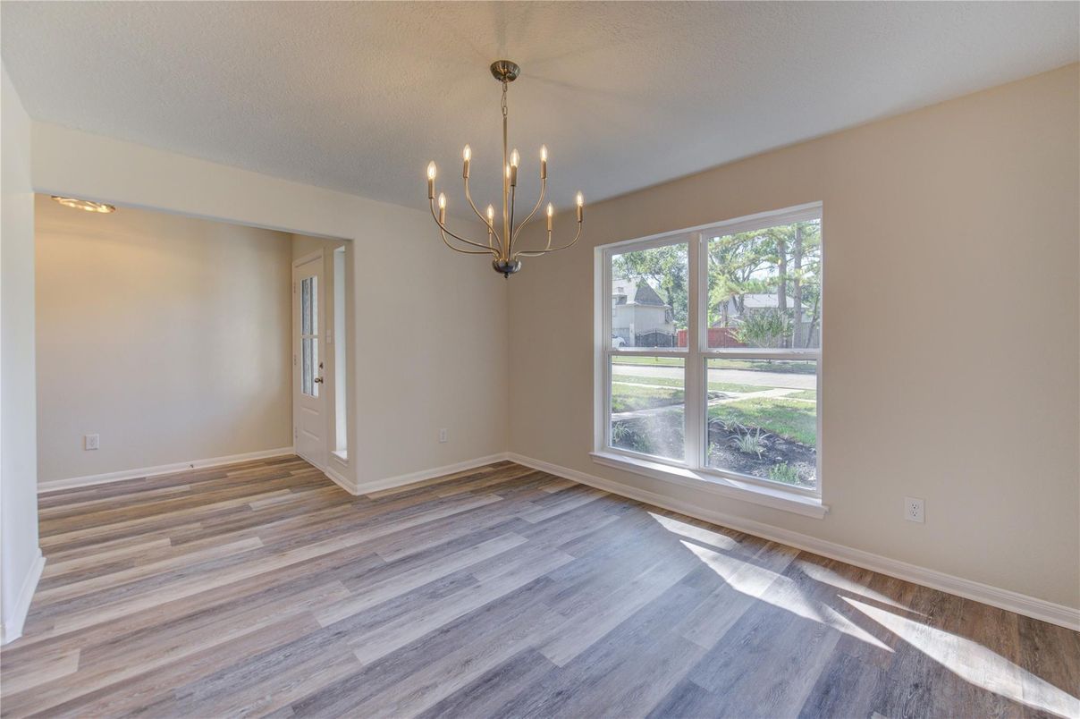 Empty room, Interior, Pendant Lights, Wood Texture Flooring