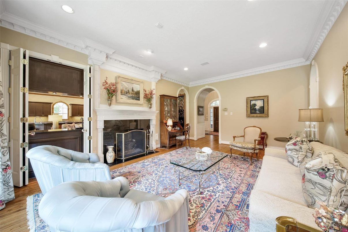 Fireplace, Interior, Living room, Recessed Lighting, Wood Texture Flooring
