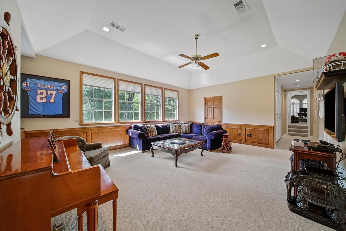 Interior, Living room, Recessed Lighting