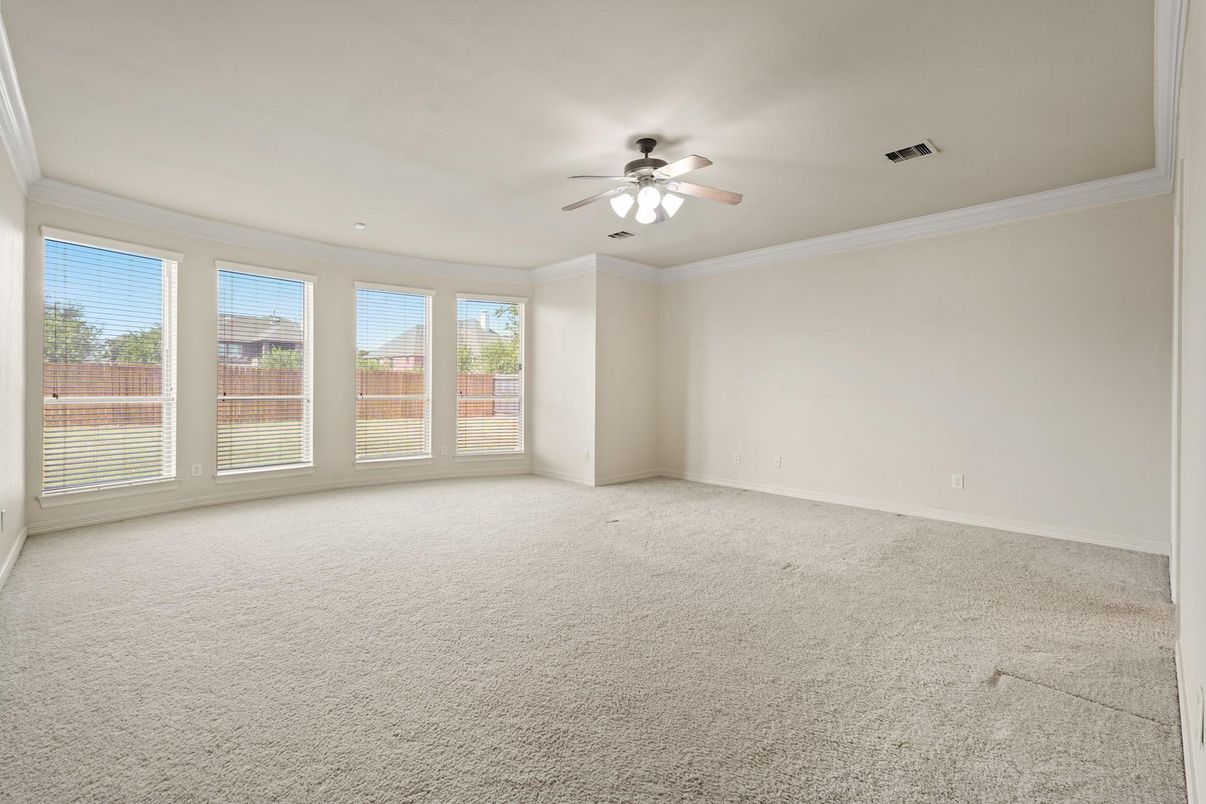 Empty room, Interior, Recessed Lighting