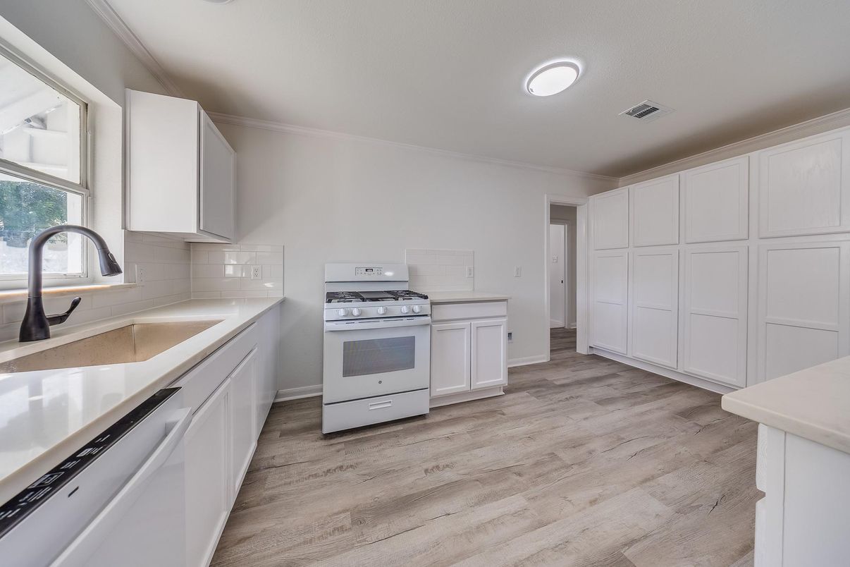 Interior, Kitchen, Wood Texture Flooring